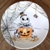 Plato de porcelana con Ilustración de un esqueleto sobre calabaza Halloween