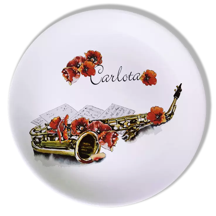 Plato personalizado con dibujo de saxofón y rosas